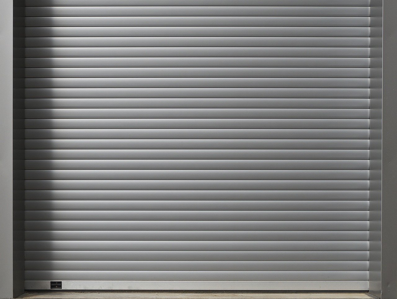 5 Reasons You May Need Emergency Garage Door Repair image garage door door doctor