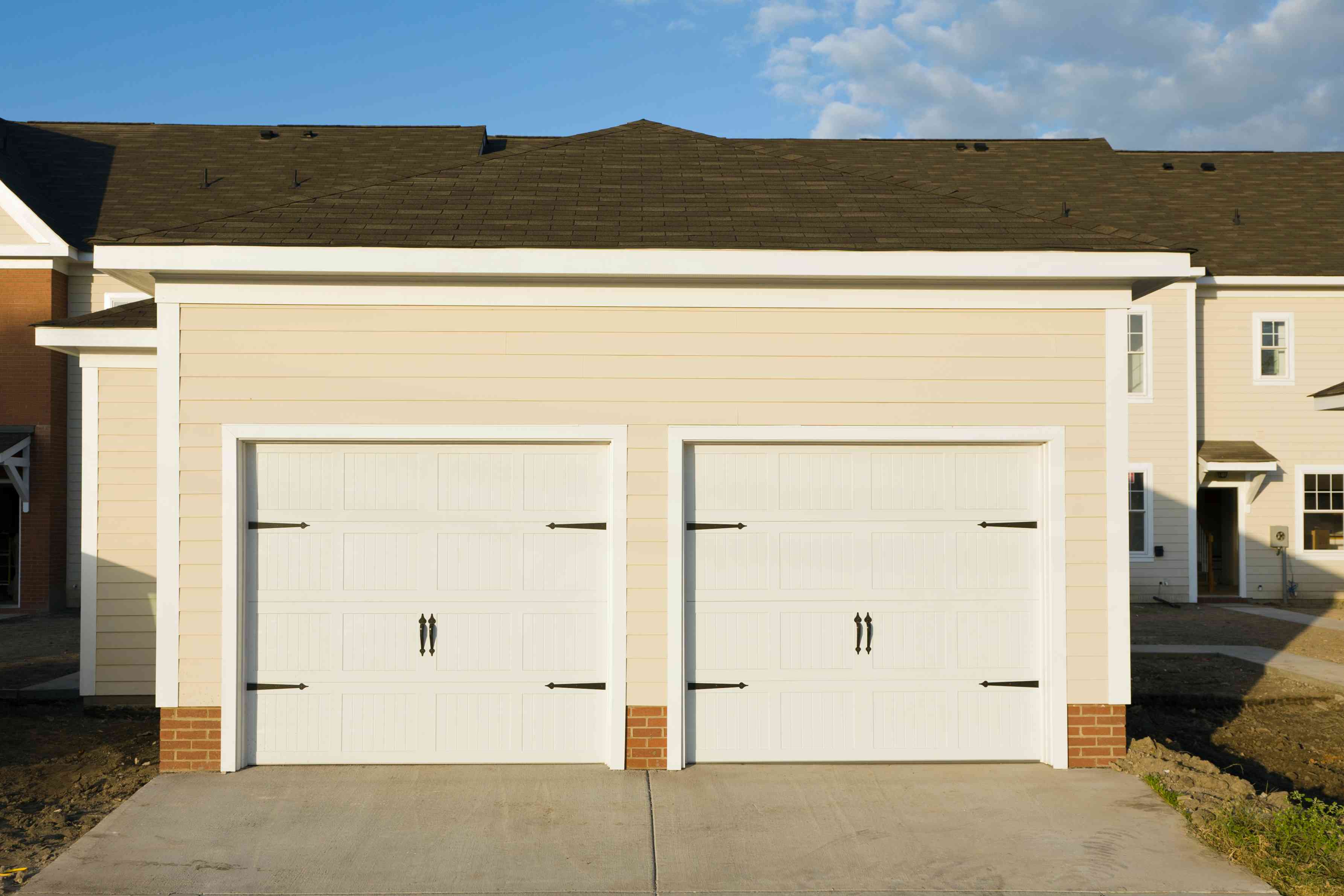 How do Automatic garage door openers work Door Doctor Door Doctor